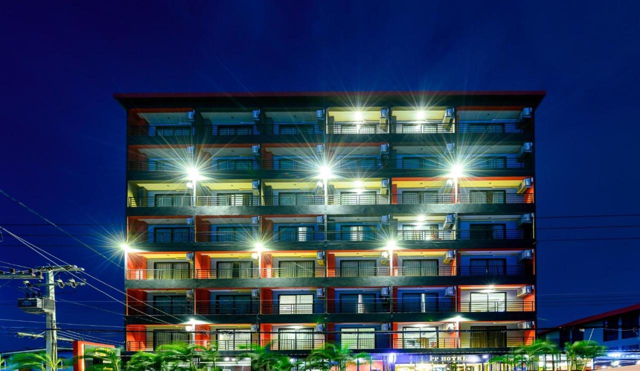 Pp@Hotel Rangsit Патхумтхані Екстер'єр фото