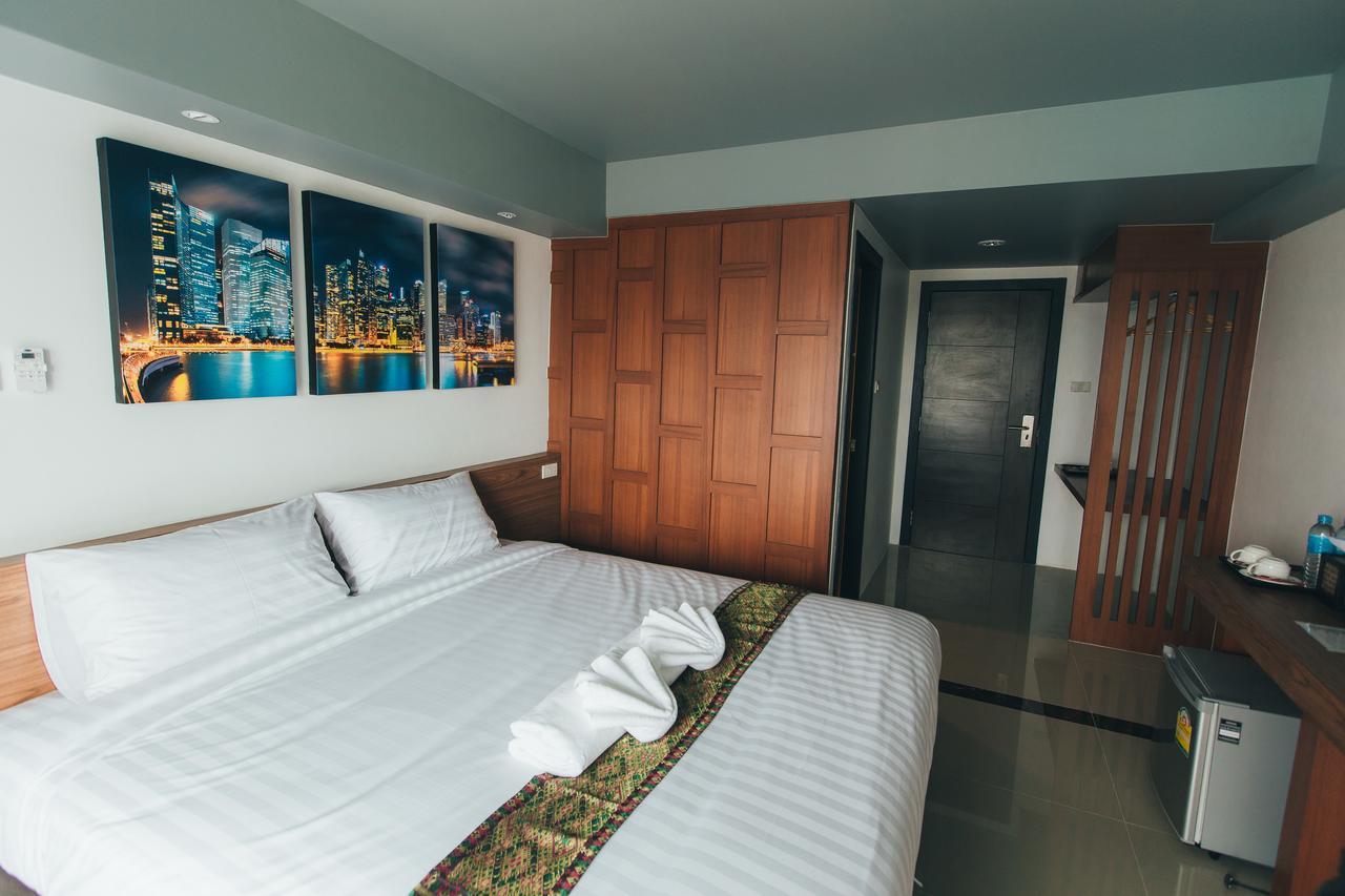Pp@Hotel Rangsit Патхумтхані Екстер'єр фото