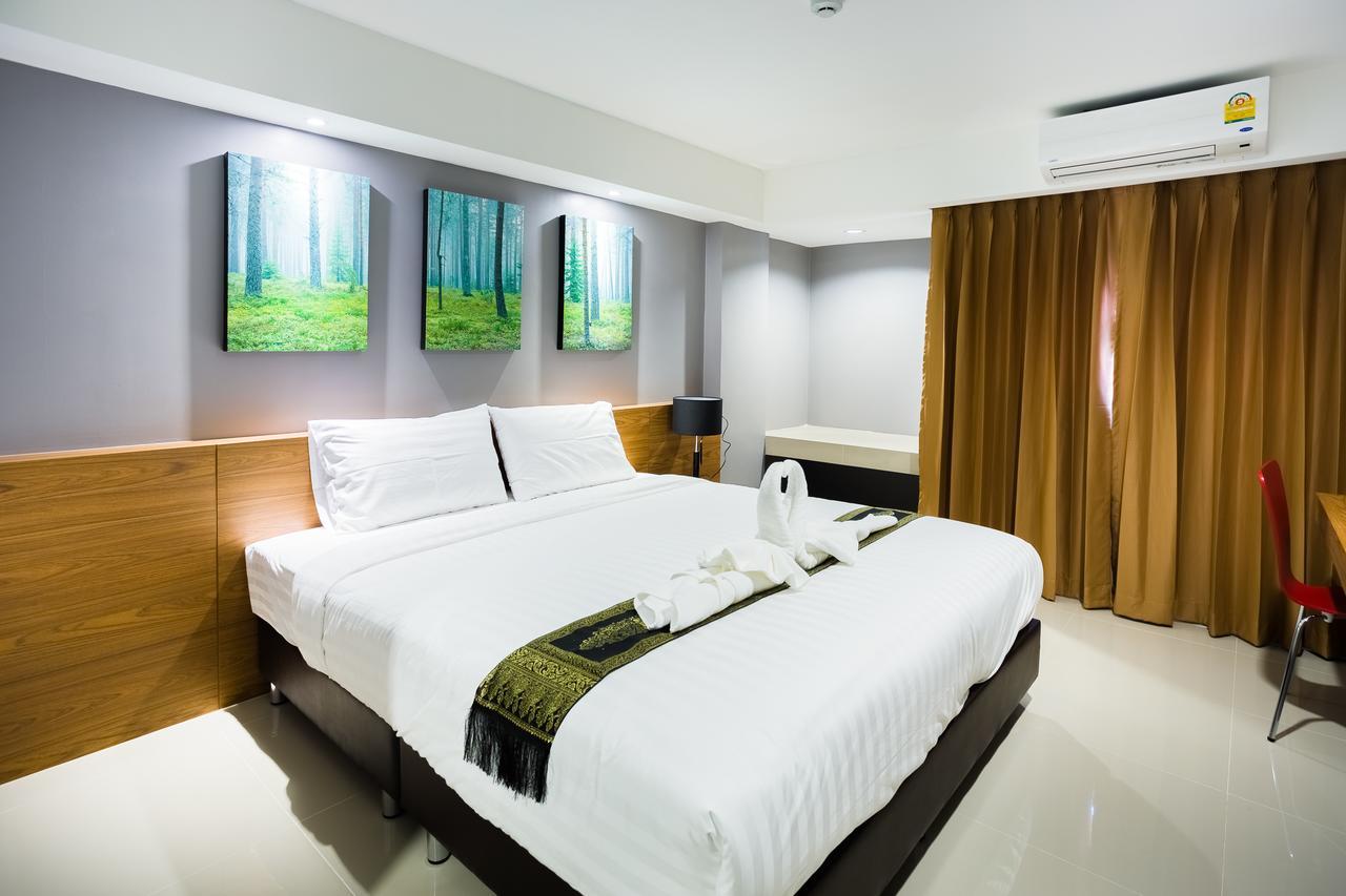 Pp@Hotel Rangsit Патхумтхані Екстер'єр фото